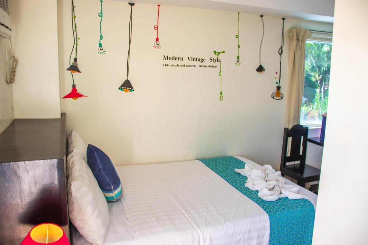 The Orient Beach Boracay Yapak Bagian luar foto