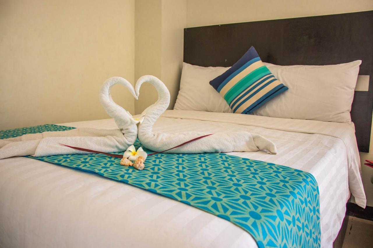 The Orient Beach Boracay Yapak Bagian luar foto